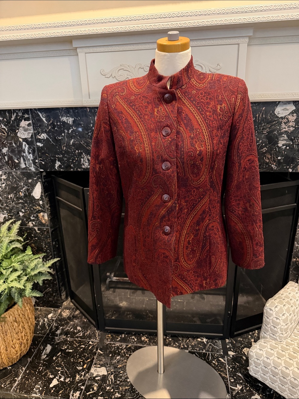 Womens Red Paisley Button-Front Jacket Ptp-19,length-28